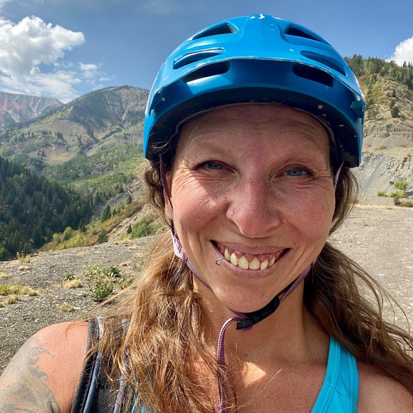 Meet your Posher, Mellie - Picture 1 of 1